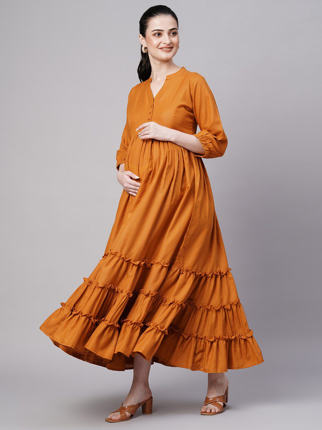 Nursing-Friendly Maternity Dresses – Fashion for New Moms | Aanyor