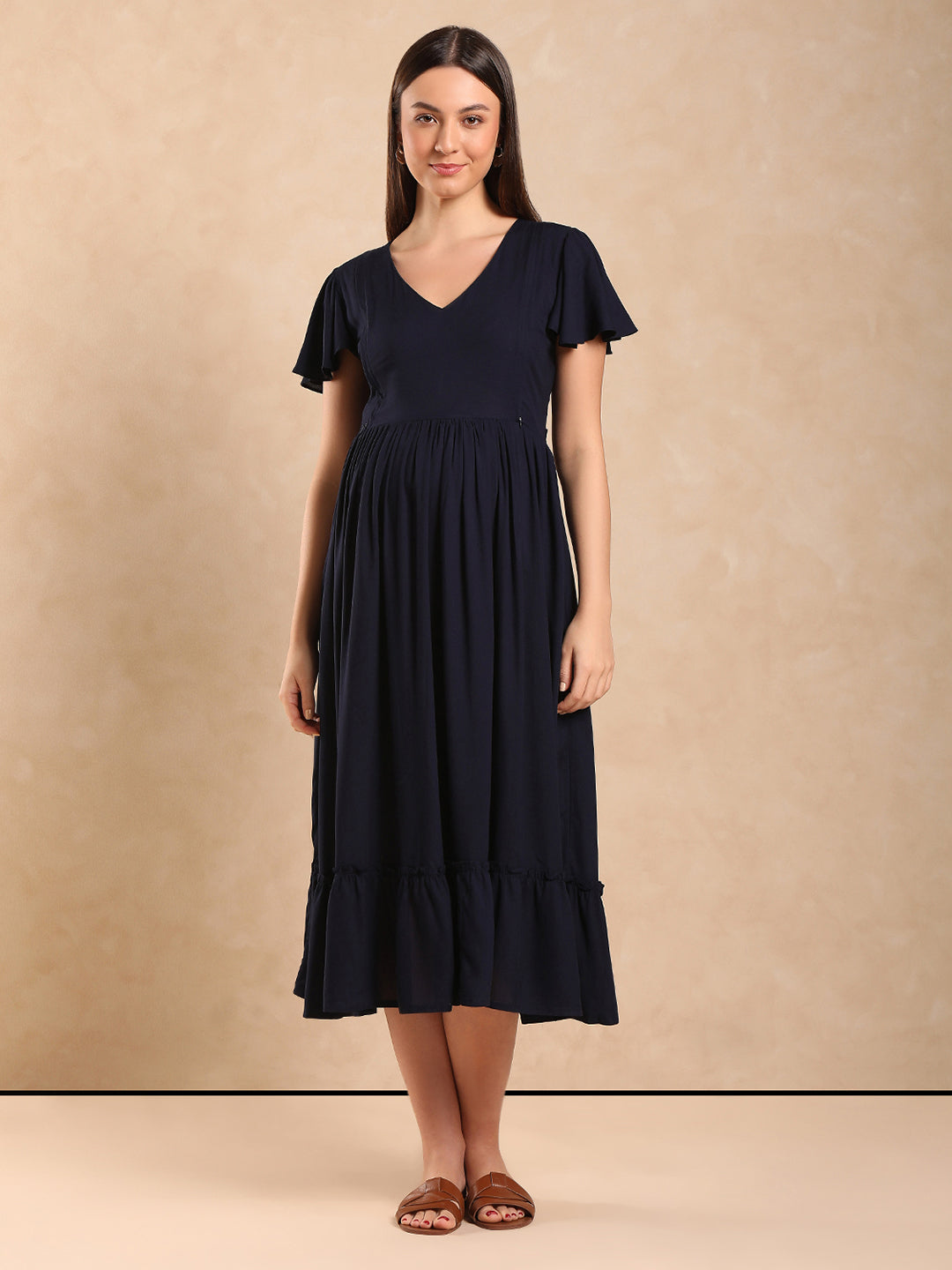 Pregnancy to Postpartum Dress – Stylish, Functional & Fuss-Free Feeding