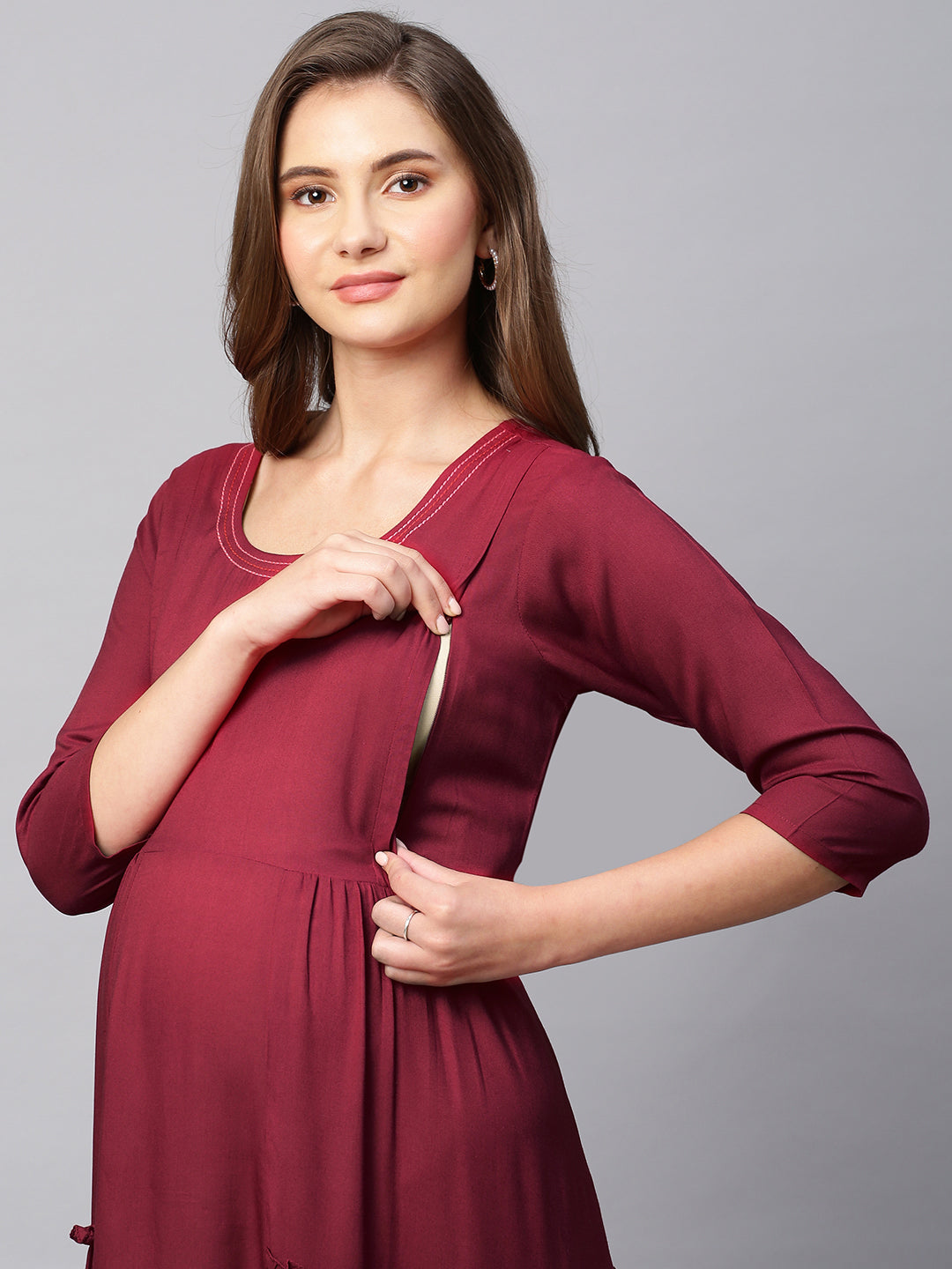 Comfy & Chic Maternity Maternity Dress – Easy Nursing with Elegant Look